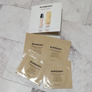 Burberry beige sample sachet set